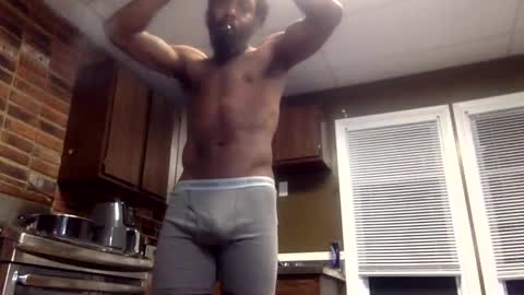 Snapshot of a_rizzy85 chatting on 19, 5, 2026 a_rizzy85 online show from 19, 5, 2026