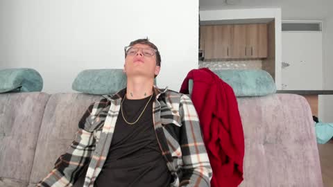 Snapshot of a_sexy_couple__ chatting on 8, 12, 2024 A Sexy Couple online show from 8, 12, 2024