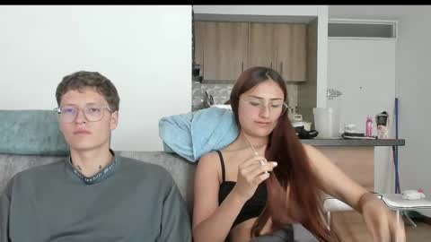 Snapshot of a_sexy_couple__ chatting on 17, 2, 2025 A Sexy Couple online show from 17, 2, 2025