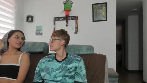 Snapshot of a_sexy_couple__ chatting on 19, 9, 2025 A Sexy Couple online show from 19, 9, 2025