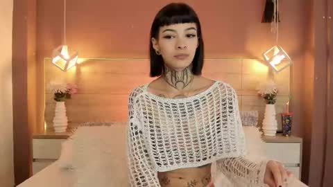 Snapshot of aa_lunit chatting on 3, 11, 2025 Luni online show from 3, 11, 2025