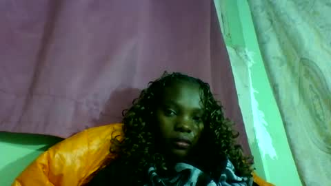 Snapshot of aadienne chatting on 25, 6, 2026 aadienne online show from 25, 6, 2026