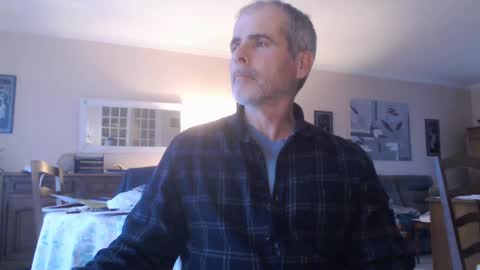 Aalex1717 online show from 12, 1, 2025