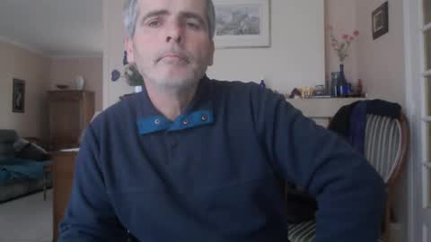 Aalex1717 online show from 28, 1, 2025