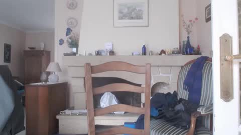 Aalex1717 online show from 28, 1, 2025