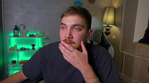 Snapshot of aalexxxxxx chatting on 11, 1, 2025 Alex online show from 11, 1, 2025