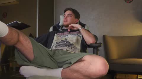 Snapshot of aalexxxxxx chatting on 4, 11, 2025 Alex online show from 4, 11, 2025