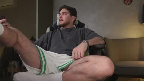 Snapshot of aalexxxxxx chatting on 18, 11, 2025 Alex online show from 18, 11, 2025