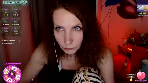 Snapshot of aamazingjoi chatting on 22, 2, 2025 Katie online show from 22, 2, 2025