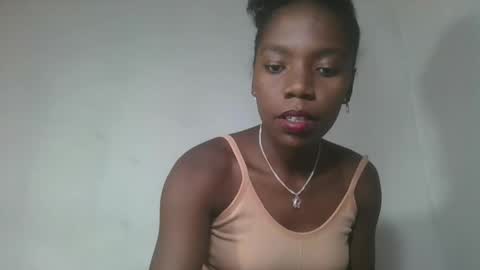 aangevelo online show from 5, 11, 2025