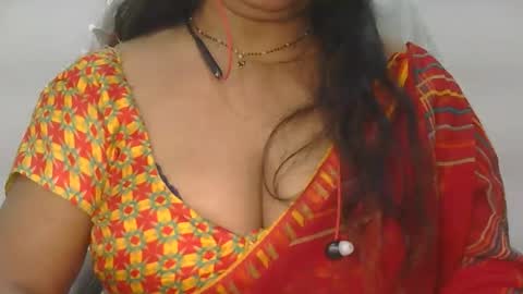 Snapshot of aaradhya_sexy_88 chatting on 5, 6, 2026 aaradhya_sexy_88 online show from 5, 6, 2026