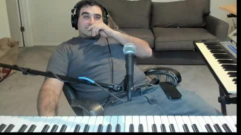 Snapshot of aaroleplayer chatting on 13, 4, 2026 Aaron online show from 13, 4, 2026