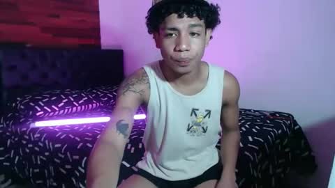 Snapshot of aarom_ chatting on 17, 4, 2026 aarom online show from 17, 4, 2026