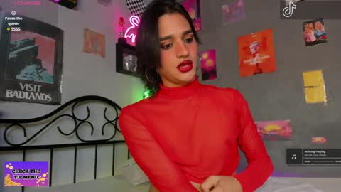 Snapshot of aaron_darkus chatting on 15, 12, 2024 Aaron online show from 15, 12, 2024