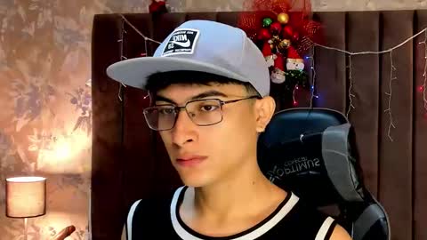 Aaron Ezequiel online show from 21, 12, 2025