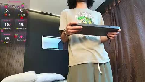 Aaron and Jassell online show from 5, 3, 2025