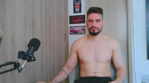 Snapshot of aaron_kwok28 chatting on 18, 1, 2026 Aaron kwok online show from 18, 1, 2026