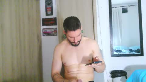 Snapshot of aaron_kwok28 chatting on 1, 3, 2026 Aaron kwok online show from 1, 3, 2026