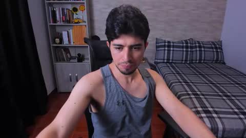 Aaron online show from 18, 11, 2025