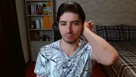 Aaron online show from 27, 3, 2026