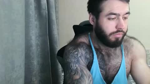 Snapshot of aaron_royal chatting on 17, 5, 2026 Davin tayl online show from 17, 5, 2026