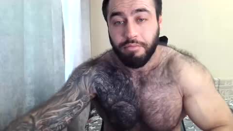 Snapshot of aaron_royal chatting on 19, 5, 2026 Davin tayl online show from 19, 5, 2026