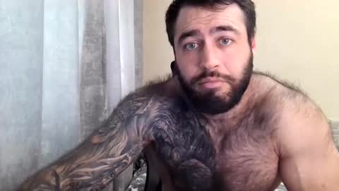 Snapshot of aaron_royal chatting on 22, 5, 2026 Davin tayl online show from 22, 5, 2026