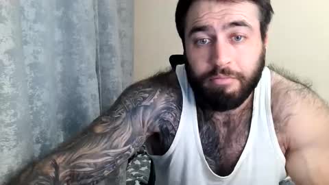 Snapshot of aaron_royal chatting on 31, 5, 2026 Davin tayl online show from 31, 5, 2026