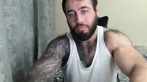 Snapshot of aaron_royal chatting on 31, 5, 2026 Davin tayl online show from 31, 5, 2026