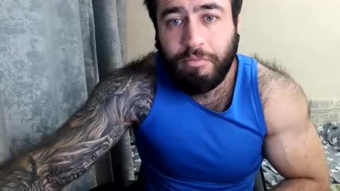 Snapshot of aaron_royal chatting on 6, 6, 2026 Davin tayl online show from 6, 6, 2026