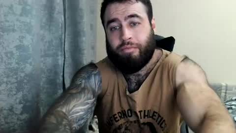 Snapshot of aaron_royal chatting on 12, 7, 2026 Davin tayl online show from 12, 7, 2026