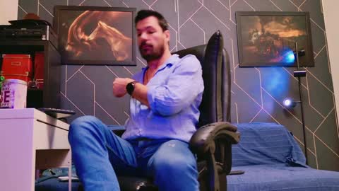 Aaron online show from 20, 1, 2025