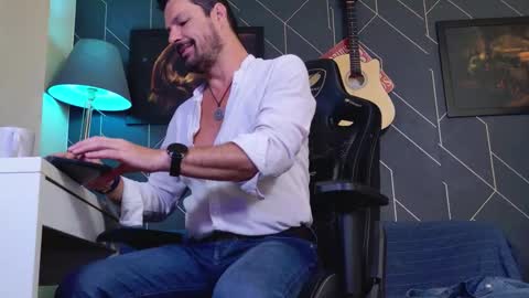 Aaron online show from 22, 2, 2026