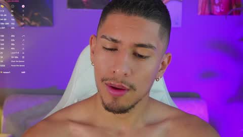 AARON  online show from 26, 1, 2025