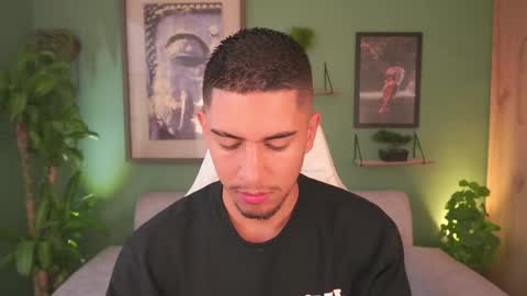 AARON  online show from 14, 2, 2025