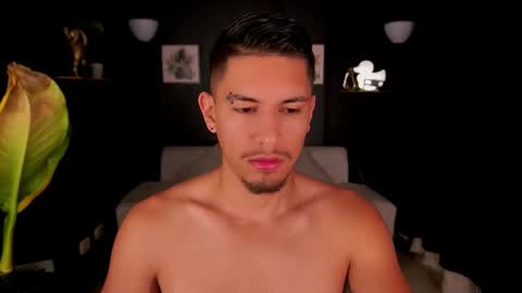 AARON  online show from 11, 9, 2025