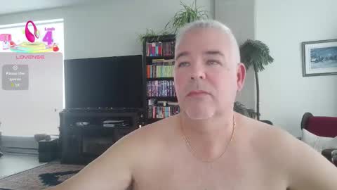 Snapshot of aarosteev chatting on 16, 10, 2025 Jason online show from 16, 10, 2025