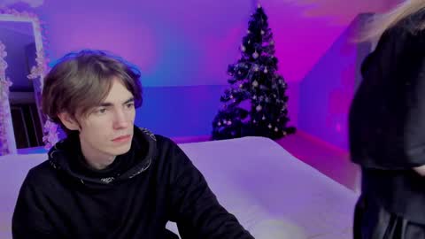 Fiona and Harry online show from 8, 12, 2024