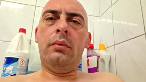 Snapshot of abas1986 chatting on 21, 4, 2026 abas1986 online show from 21, 4, 2026
