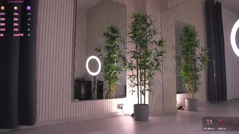 Snapshot of abbela_white chatting on 10, 2, 2025 Alexa online show from 10, 2, 2025