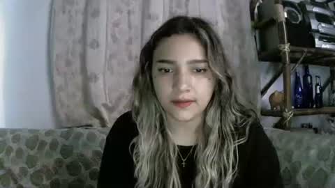 Snapshot of abbie_23 chatting on 6, 4, 2026 Abbie cute online show from 6, 4, 2026