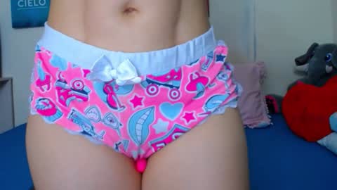 Abbie Hard  --------------- Streaming from 0800 - 0400 UTC-5 online show from 29, 1, 2025