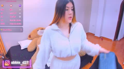 Abbie Edmond  online show from 7, 1, 2026