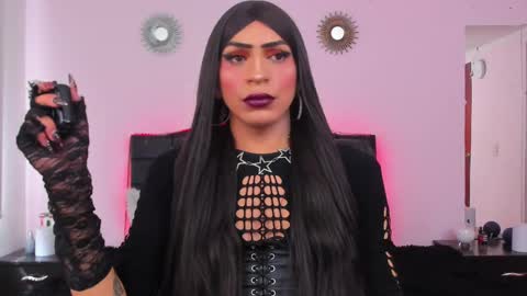 Abbigail Fuster  online show from 9, 2, 2025