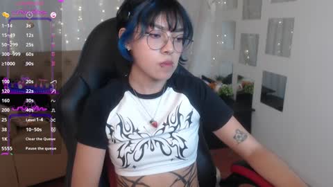 Snapshot of abbiross chatting on 13, 12, 2024 Abbi online show from 13, 12, 2024