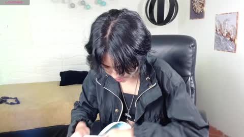 Snapshot of abbiross chatting on 8, 2, 2025 Abbi online show from 8, 2, 2025