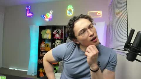 Snapshot of abbuddy920236 chatting on 29, 10, 2025 buddy online show from 29, 10, 2025