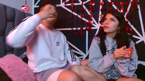Snapshot of abby_and_chriss18 chatting on 15, 2, 2025 Abby y Crhiss online show from 15, 2, 2025