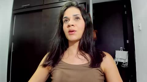 Abby Connie online show from 10, 10, 2025