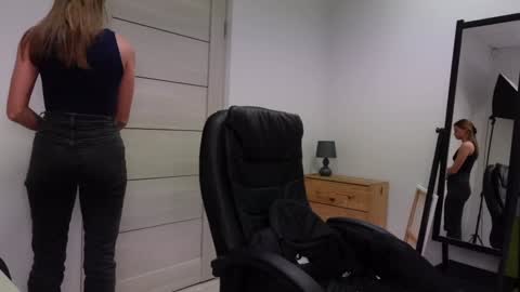 ABBY LAKER online show from 29, 12, 2024